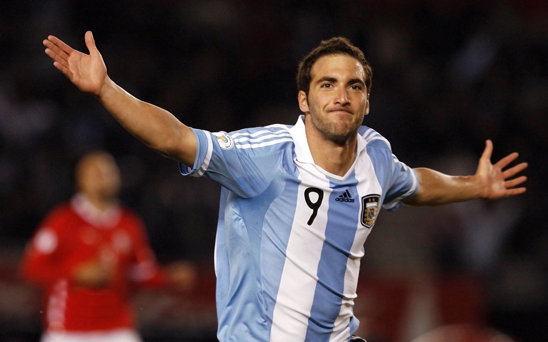 俱乐部开展球迷文化研究计划记录支持者群体特色与变化